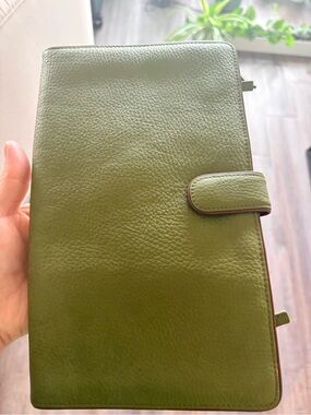 Red Envelope Olive Green Leather Jewelry Organizer Case